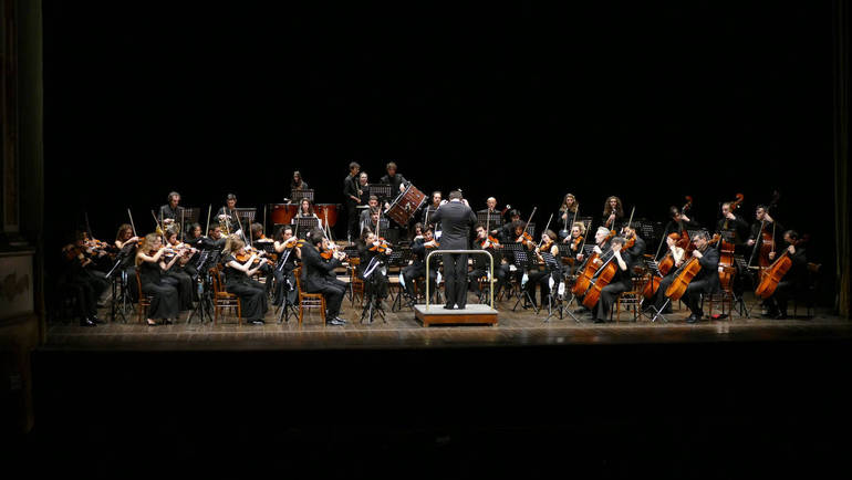 Nella foto, l'orchestra del Conservatorio Maderna, direttore Paolo Manetti