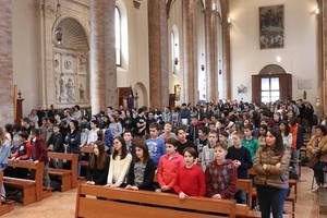 Messa pasquale scuole 2018 - Foto Pier Giorgio Marini (18)