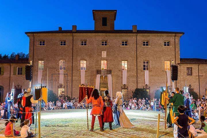 Fine settimana di feste medievali a Villa Torlonia