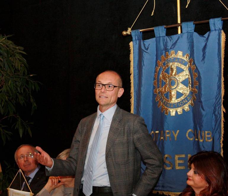 Al Rotary Cesena, il procuratore Sergio Sottani: "la legalità favorisce lo sviluppo dei territori"
