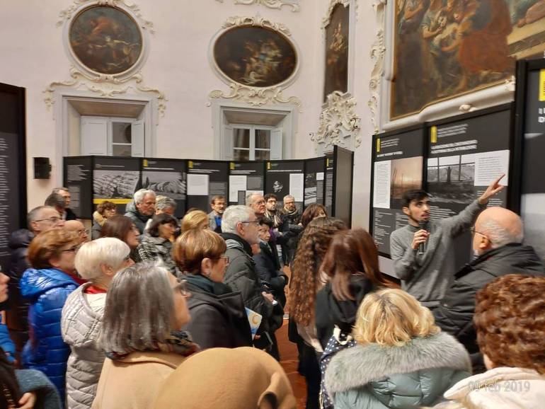 Un momento della presentazione della mostra su Giobbe inaugurata oggi pomeriggio a palazzo Ghini (Foto Giovanni Pracucci)