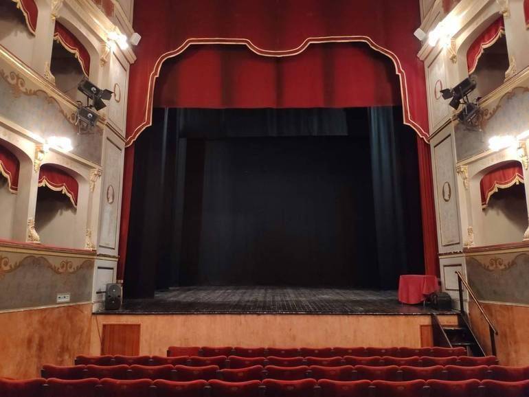 Teatro Petrella (foto archivio)