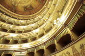 L'interno del Teatro Bonci - Foto Archivio Corriere Cesenate