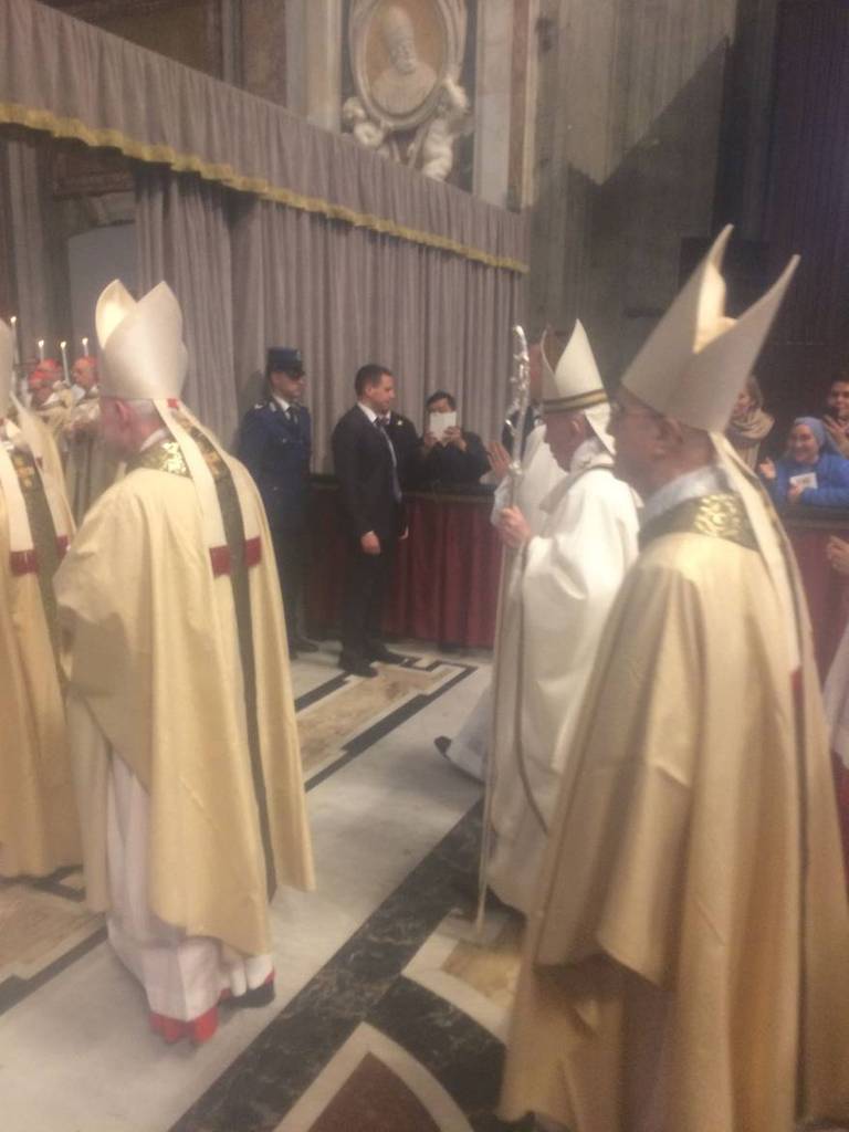 Con la messa del Giovedì santo in Vaticano si conclude il cammino del cesenate Marco Pieri. Era partito a piedi il 25 marzo