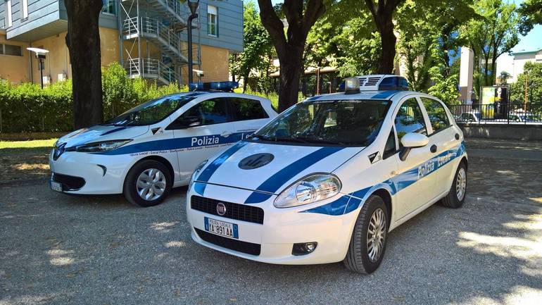 Auto della Polizia municipale di Cesena