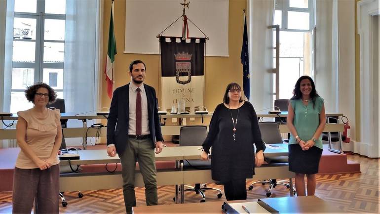 Dotazioni informatiche per studenti, 115mila euro alle famiglie di Cesena e Valle Savio