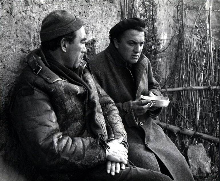 Fellini sul set de "La strada"
