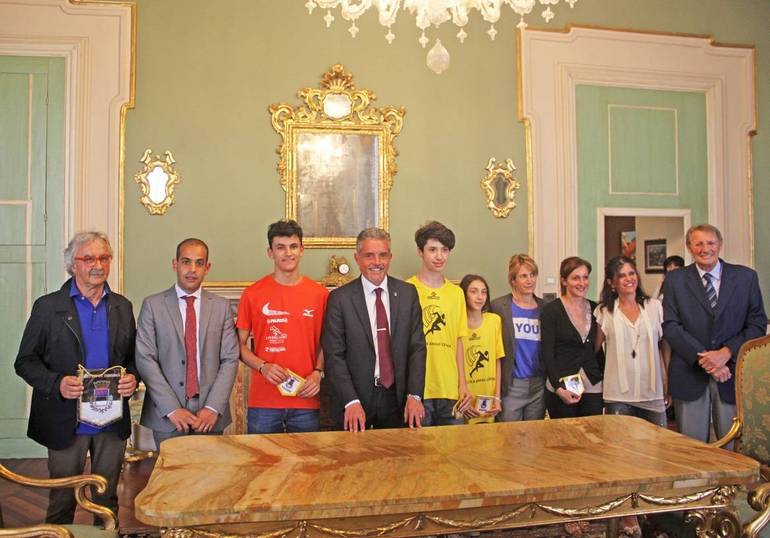 Nella foto l'incontro di oggi con il sindaco Paolo Lucchi (al centro=
