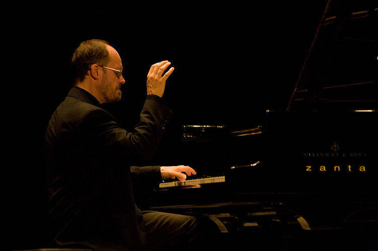 Filippo Gamba al Bonci con un concerto dedicato a Debussy