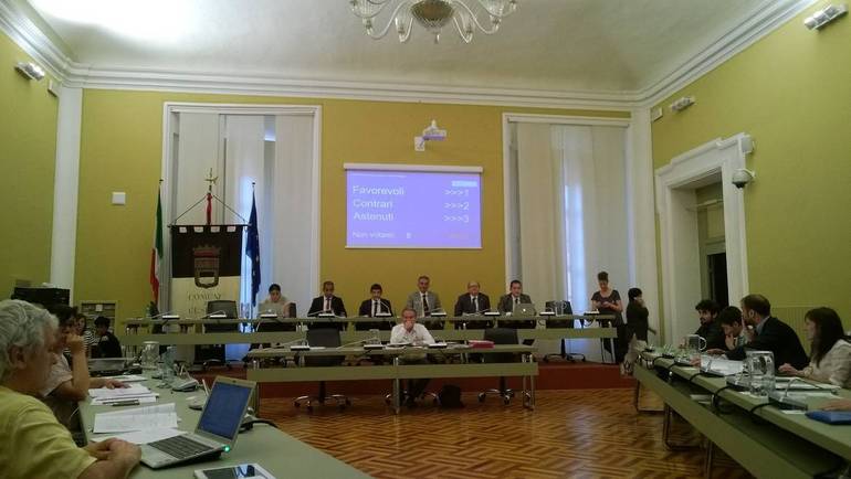 Immagine d'archivio di una seduta del Consiglio comunale di Cesena