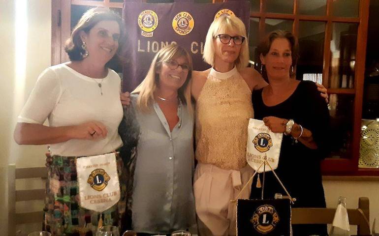 Nella foto la presidente Lions Cesena, Maurizia Boschetti con le campionesse Mara Fullin, Renata Zocco e Ivana Donadel