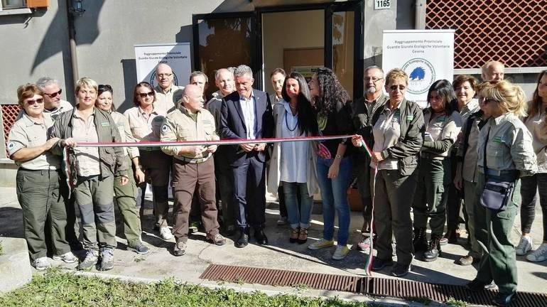 Inaugurazione della sede delle Guardie ecologiche volontarie lo scorso 7 ottobre nell'ex scuola elementare di Bulgarnò