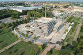 La nuova caserma dei Carabinieri, in zona Montefiore a Cesena, vista dall'alto - Foto Cia-Conad