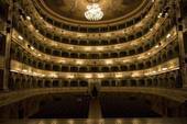 Il teatro Bonci in una foto d'archivio del Corriere Cesenate
