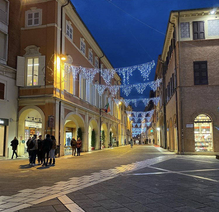 Cesena, centro storico illuminato a festa