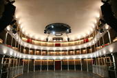 Spettacolo di "Liscio sinfonico" al teatro Verdi
