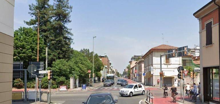 Incrocio tra viale Bovio e corso Cavour (Google maps)