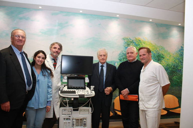 Un ecografo in dono alla Endoscopia digestiva dell’Ospedale Bufalini di Cesena