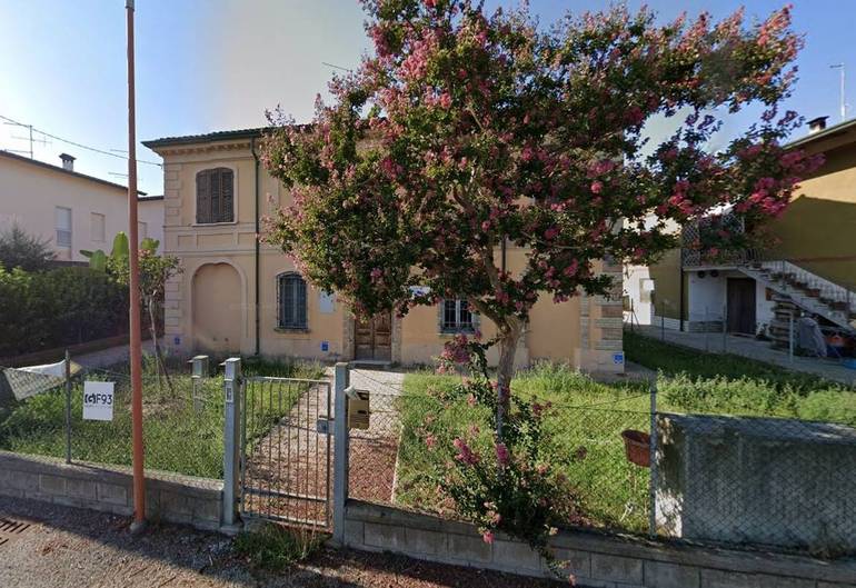 Il Centro Arti visive e sceniche in via Venanzio Fusconi 59 (Google Maps)