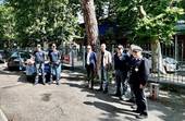 Il sindaco Gozzoli e il comandante delle Polizia locale Turci con il questore Aprile e alcuni agenti