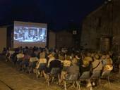 Cinema all'aperto in piazza delle conserve, a Cesenatico
