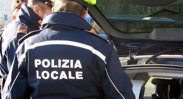Era alla guida della sua auto ubriaco, 54enne fermato a Cesenatico dalla Polizia locale 