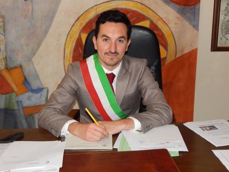 Foto archivio. Il sindaco Matteo Gozzoli