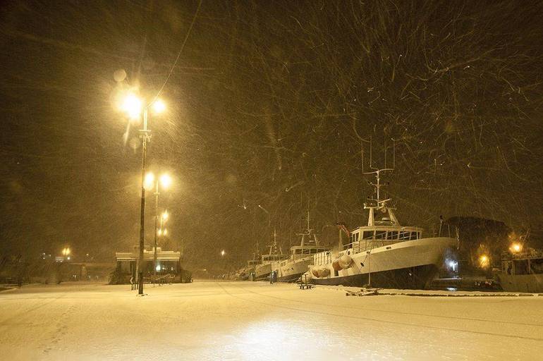 Ieri sera, la neve a Cesenatico. Foto di Maurizio Franzosi