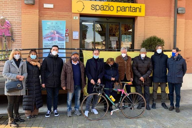 Per il compleanno di Pantani, la sua bici torna a Cesenatico