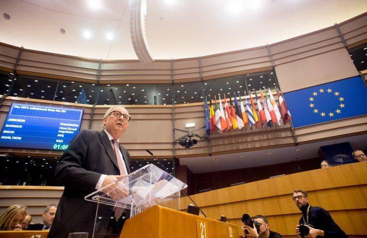 Bruxelles, 30 gennaio: l'intervento di Jean-Claude Juncker al Parlamento europeo