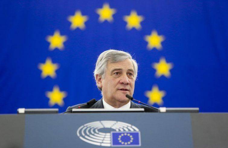 L'euro compie vent'anni. Tajani, “è uno strumento per realizzare un’economia sociale di mercato”