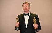 California, Hollywood, 10 marzo 2024: 96esima edizione Oscars Academy Awards; Christopher Nolan con gli Oscar come miglior regista e miglior film per “Oppenheimer”. Foto Afp/SIR
