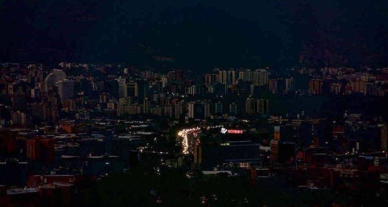 Venezuela: mons. Gutiérrez (Ciudad Bolívar), “negli ospedali vero e proprio caos, si stima che i morti siano almeno duecento”