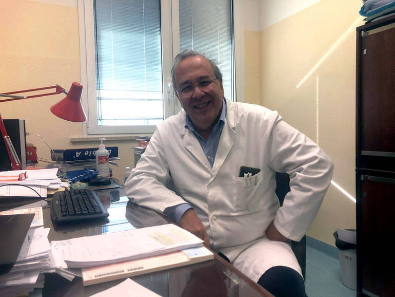 Nella foto, il dottor Paolo Bassi, primario infettivologo all'ospedale di Ravenna