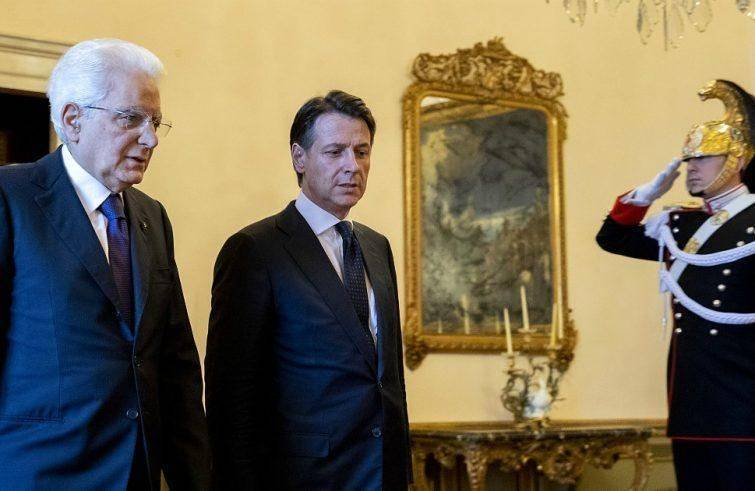 Il presidente della Repubblica Sergio Mattarella con il presidente del Consiglio Giuseppe Conte. (Foto Ufficio stampa del Quirinale)