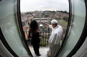 Papa in Campidoglio: Roma “città dei ponti, mai dei muri”, “perché tanto splendore non si degradi”