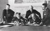 La storica firma dei Patti Lateranensi, l'11 febbario 1929