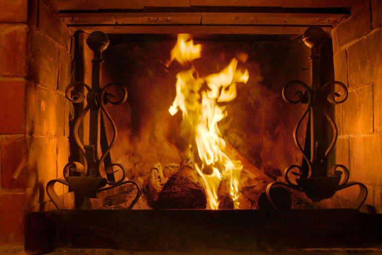 Fireplace - Foto CC by Riccardo Cuppini on Flickr