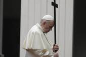 Ieri sera papa Francesco alla via Crucis. Foto Vatican Media