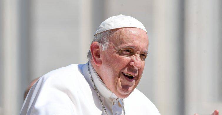 Papa Francesco: “In guerra non si balla il minuetto, si uccide”
