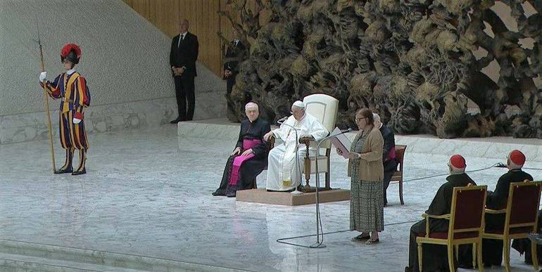foto: screenshot da Vatican Media Live