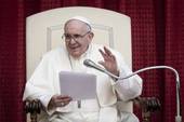 Papa Francesco: sospese le udienze generali di luglio, riprenderanno il 3 agosto