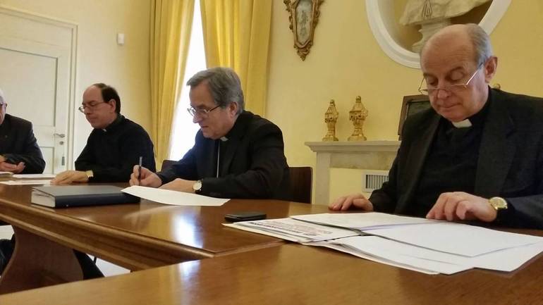 Conferenza stampa di venerdì 16 febbraio in episcopio (foto: Pier Giorgio Marini)
