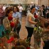 Bimbi del Sacro Cuore portano i fiori alla Madonna del Duomo - Foto Sandra e Urbano (14)