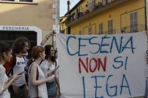 Cesena non ha paura - Manifestazione in piazza Amendola - Foto Urbano (07)