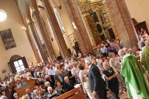 Anniversari di matrimonio in Cattedrale a Cesena - Foto Sandra e Urbano (101)