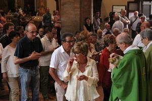 Anniversari di matrimonio in Cattedrale a Cesena - Foto Sandra e Urbano (106)