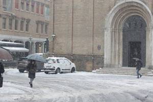 Neve a Cesena - 22 febbraio mattina - Sandra e Urbano fotografi (09)