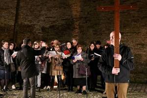 Via Crucis a Cesena (venerdì santo 2018) (04)