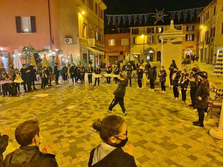 2020-10-29 proteste contro Dpcm in centro a Cesena (9)